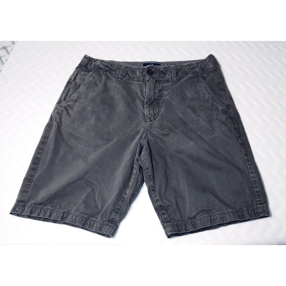 American Eagle Men’s Flat Front Gray Shorts Size 32 - Ships Same Business Day